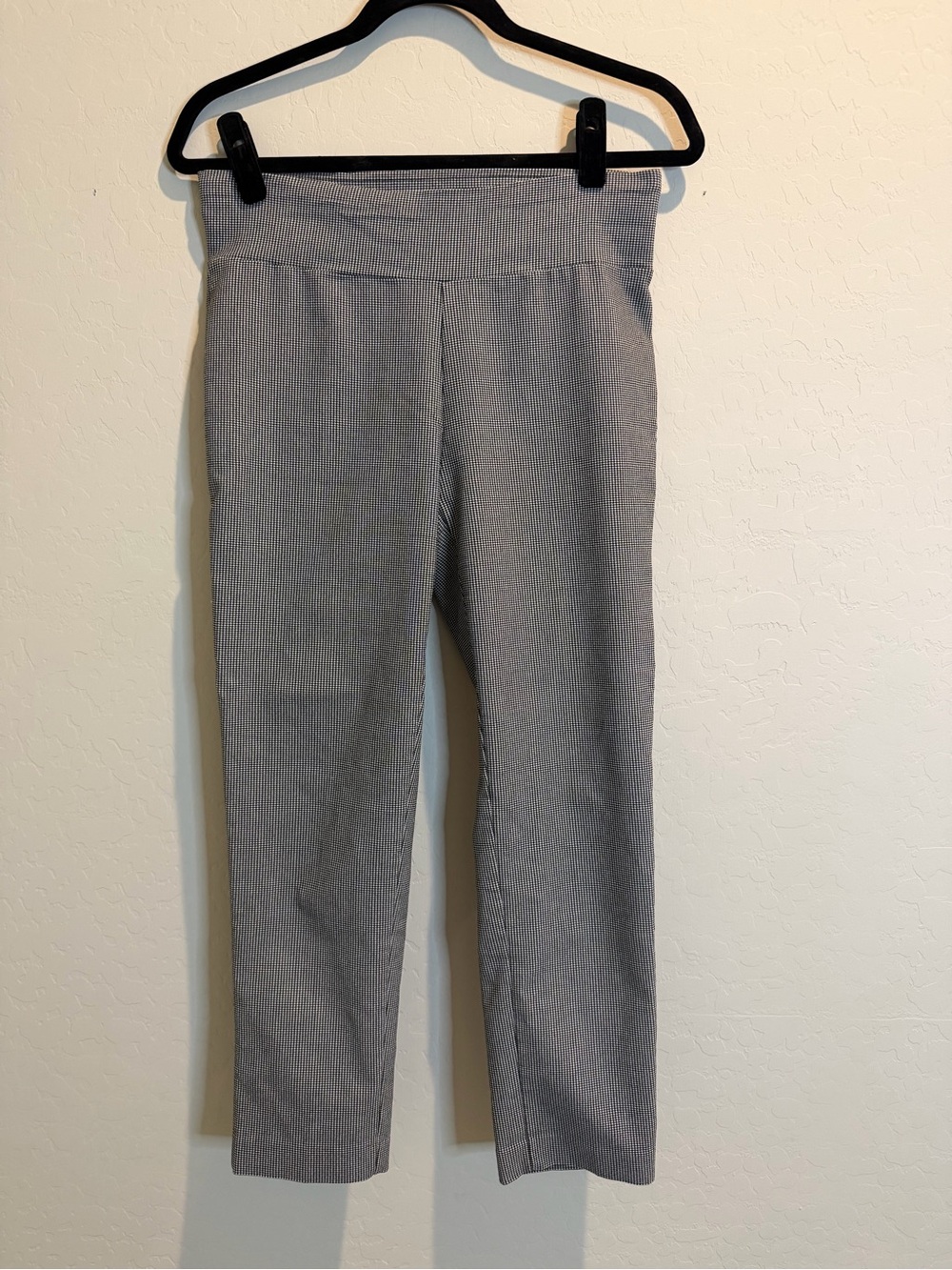 Gray Ribbed Knit Pull-On Pants